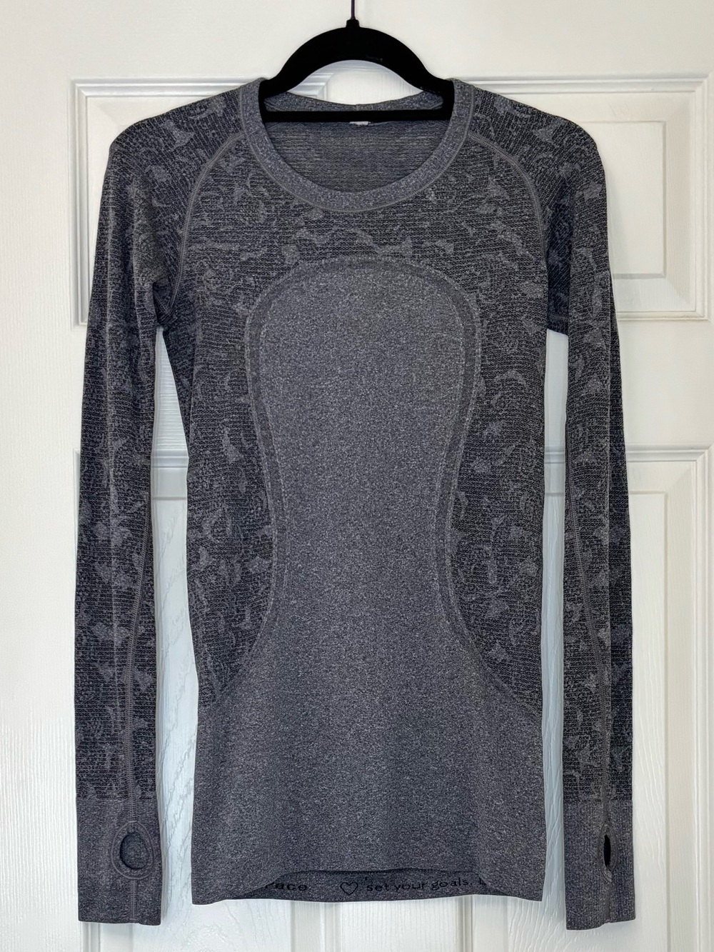 Lululemon Swiftly Tech Long Sleeve Crew Neck with Thumb Holes and Floral Detail